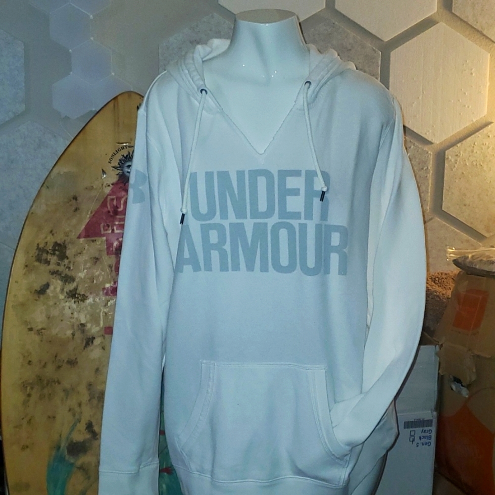 Under Armour Pullover - image 1